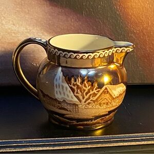 Creamer - Vintage Wedgwood Fallow Deer Porcelain Creamer Pitcher Gold Luster